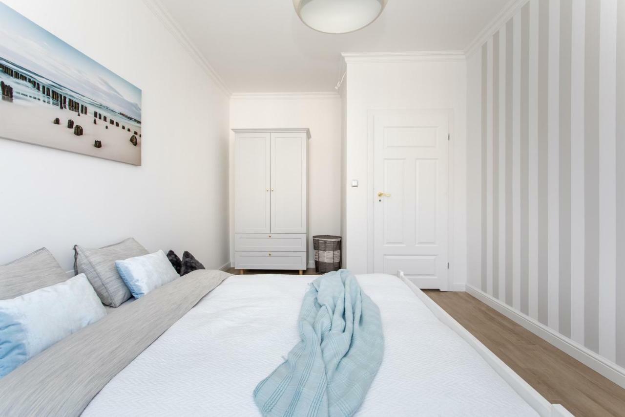 Praia Apartments - Srodmiescie Gdynia Swietojanska 2 Sypialnie Екстериор снимка